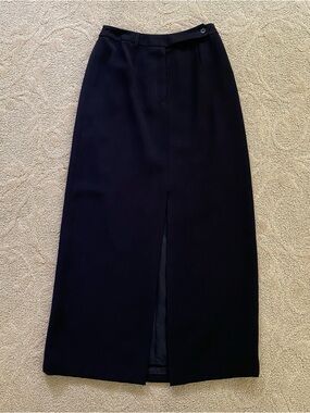 Harold’s Women's Black Maxi Skirt Size 2 Deep V Front Slit Formal Lined 26W 36L